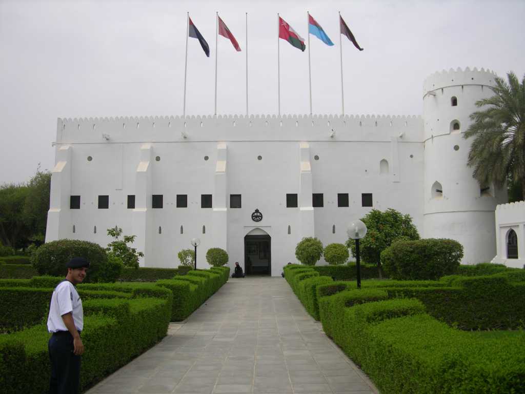 Muscat 01 09 Ruwi Sultans Armed Forces Museum Outside The Sultan's Armed Forces Museum in Ruwi is an excellent museum housed in Bait al-Falaj, built in 1845 as a royal summer home but used mostly as the headquarters of the sultan's armed forces.